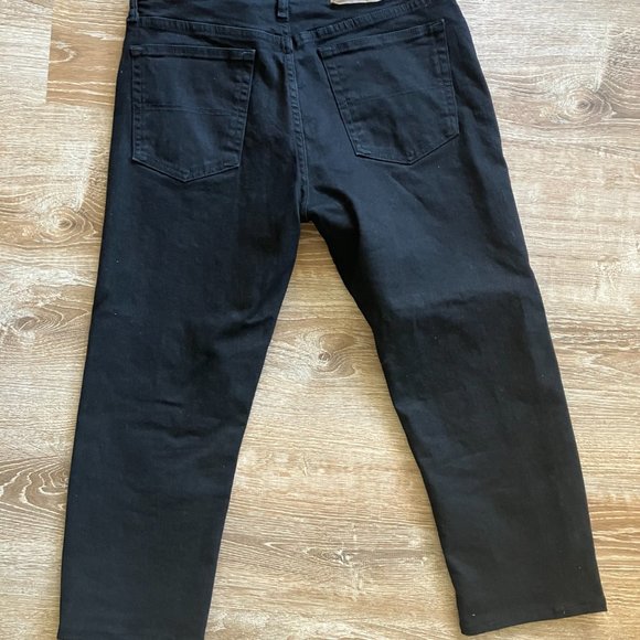 Black Wrangler Jeans - Picture 3 of 3